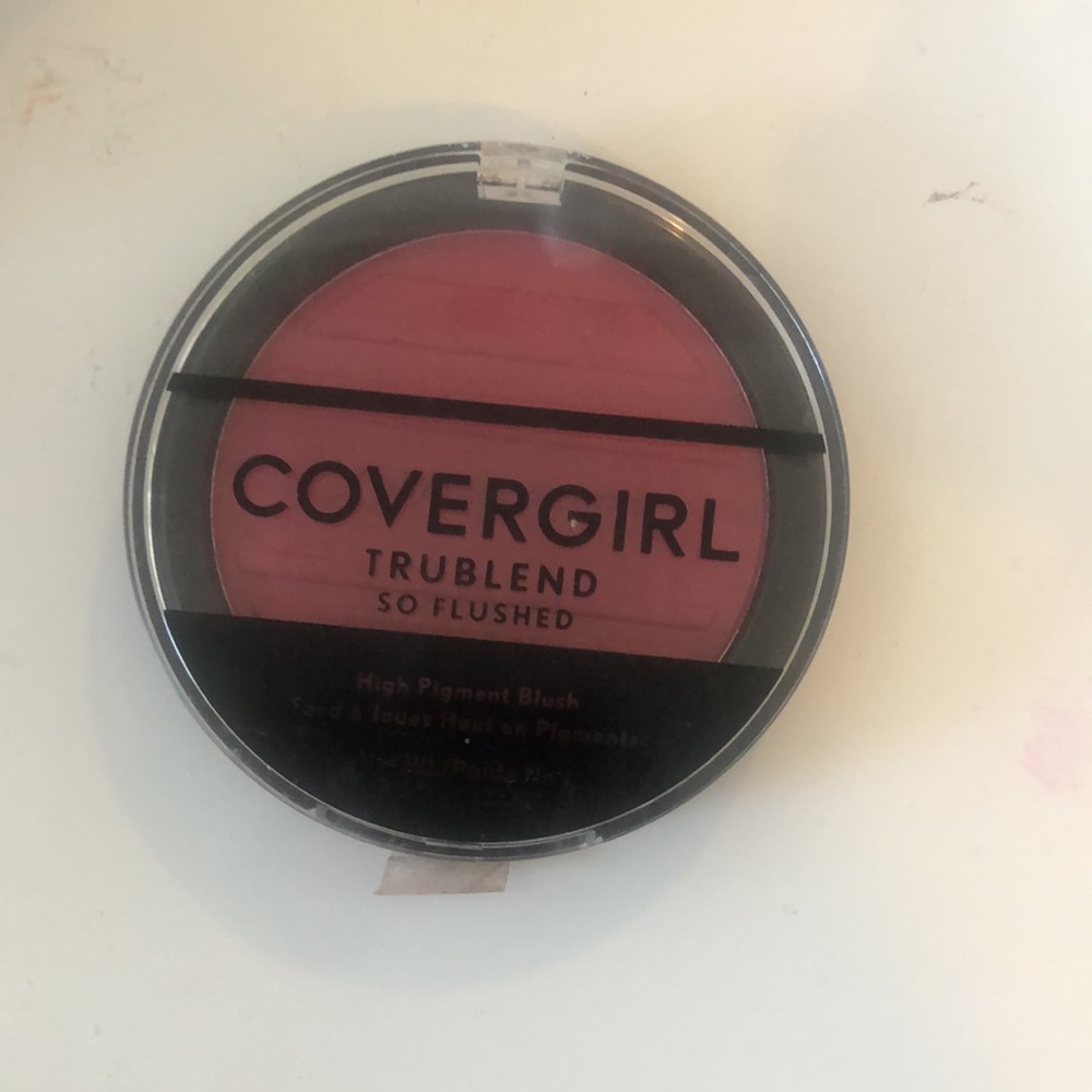 Blush - Picture 2 of 2